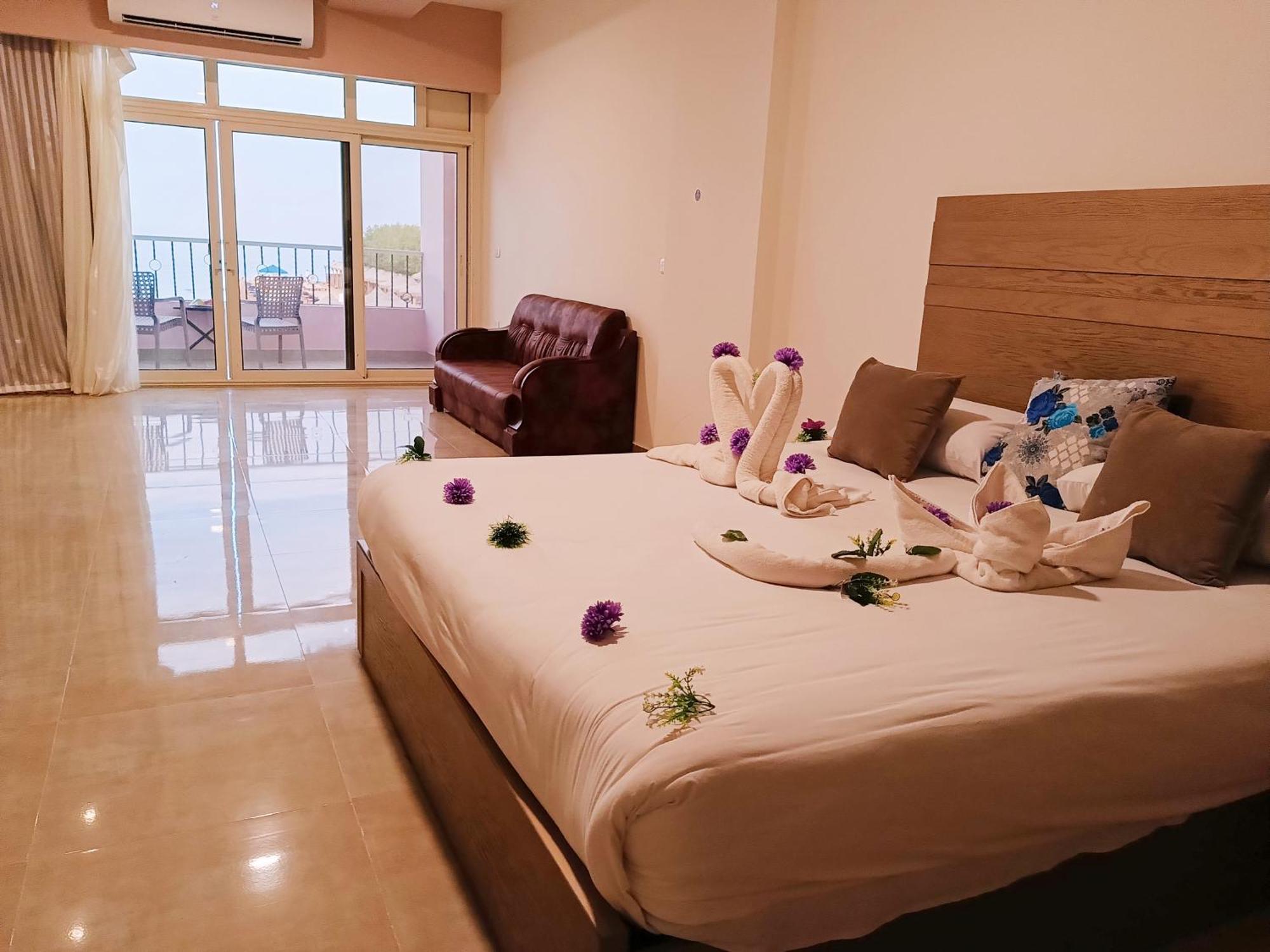 Moon Beach Hotel Hurghada Exterior photo